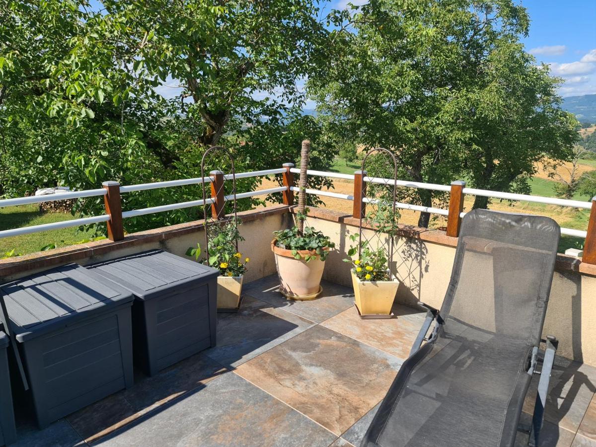 Gite Chez Tiane Saint-Flour-L'Etang Zewnętrze zdjęcie