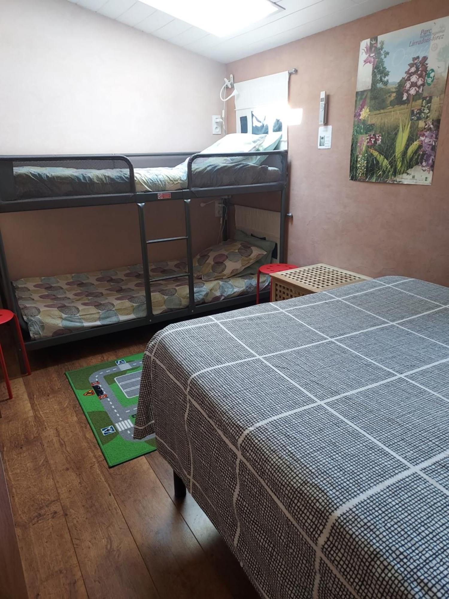 Gite Chez Tiane Saint-Flour-L'Etang Zewnętrze zdjęcie